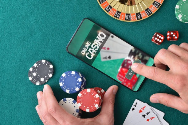 Evolution Gaming live dealer casino table with multiple camera angles at yuhuslot